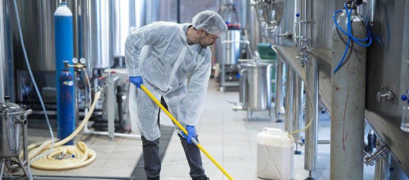 What-To-Look-Out-For-When-Hiring-A-Commercial-Cleaning-Agency