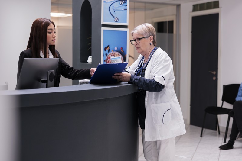 9 Staffing Issues In Healthcare And How To Address Them